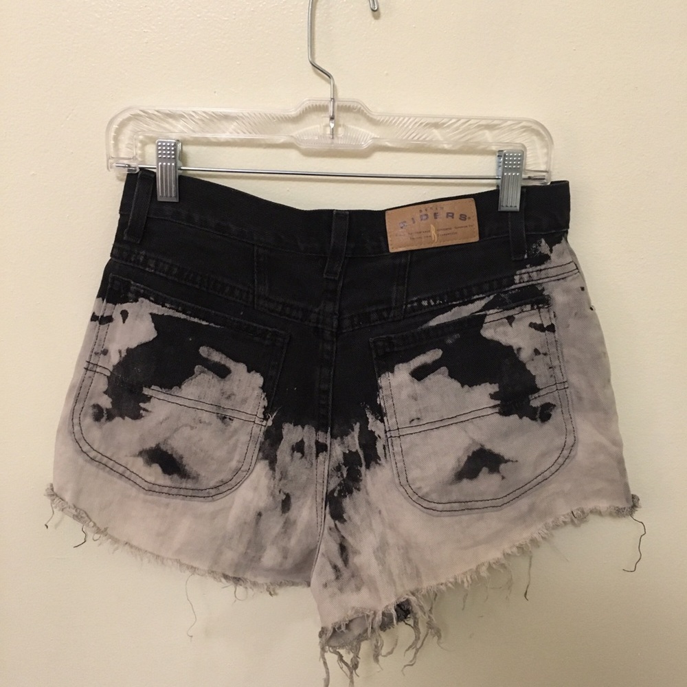 Distressed shorts size 4/5